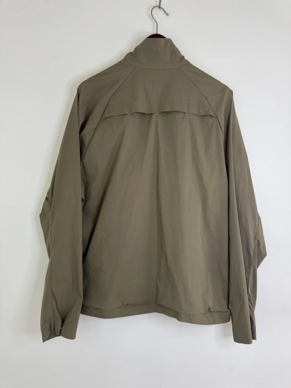 Vollebak zip-up jacket lightweight green men’s large